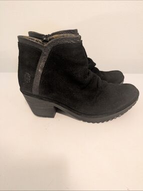 Fly London WYNN268FLY Ankle Boot. NWOT